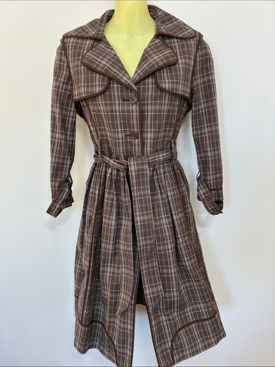 BCBGMaxAzria Jackets & Blazers - BCBGMaxAzria Trench Coat"Adele" Plaid Coat Excellent Vintage Condition XS